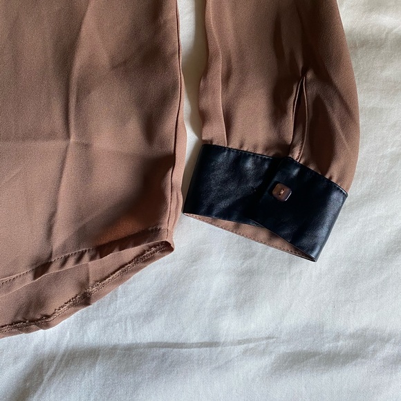 Ravel Button Up Tunic - Semi Shear - Picture 2 of 6